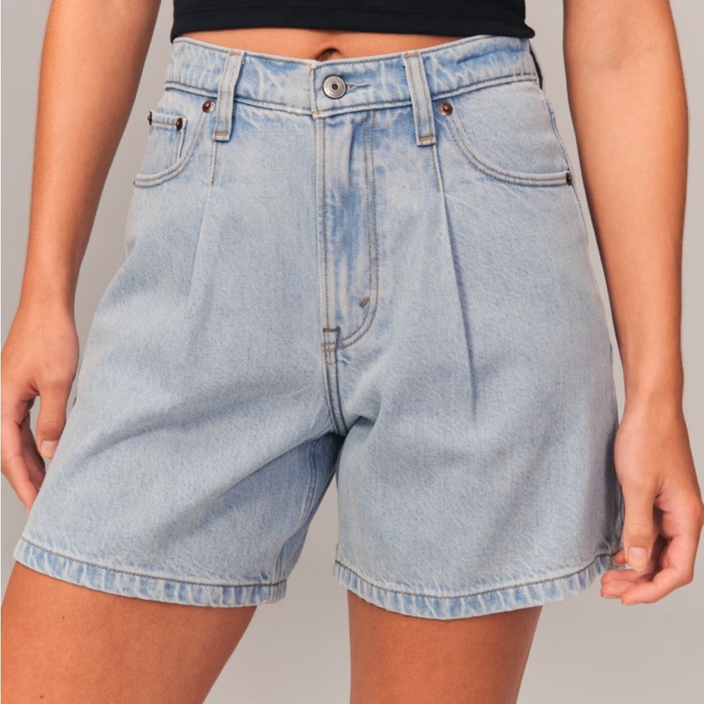 Abercrombie Curve Love High Rise Loose Shorts sz 31/12
